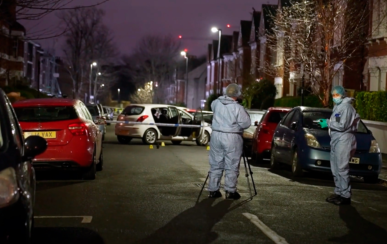 London acid attack: 9 injured, including children