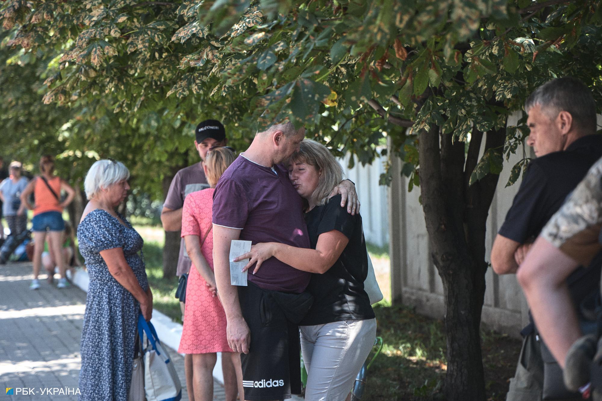 Battle of Western gates of Donbas: Life in frontline city of Pokrovsk