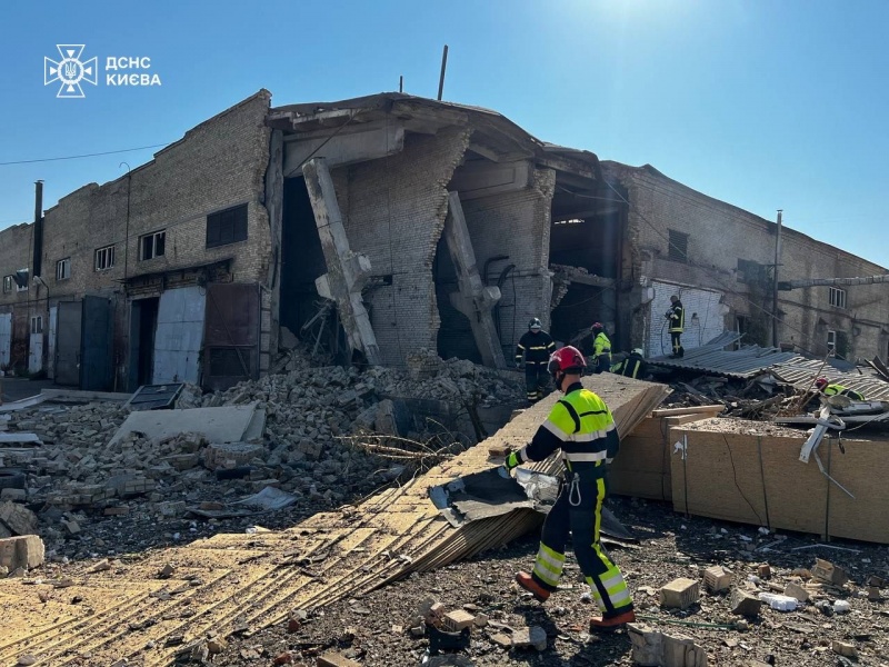 Explosion at Kyiv bus depot: Casualties reported, people feared trapped under rubble