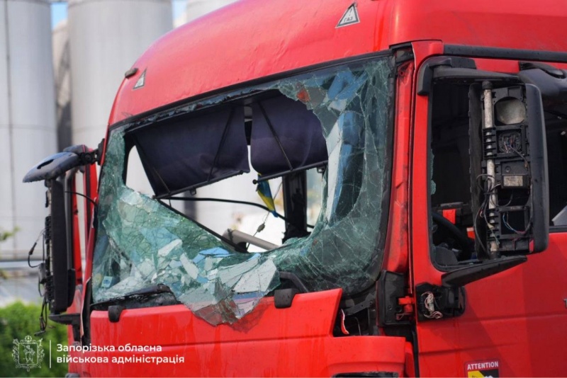 Russia strikes Ukraine's Zaporizhzhia: Killed and injured reported