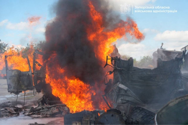 Russia strikes Ukraine's Zaporizhzhia: Killed and injured reported
