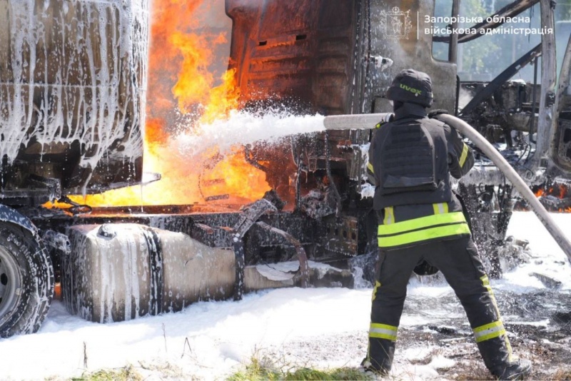 Russia strikes Ukraine's Zaporizhzhia: Killed and injured reported