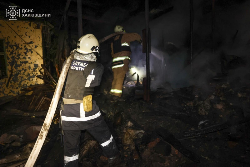 Russians strike Kharkiv: Fire erupts, five injured reported