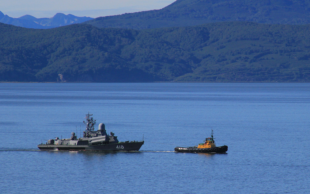 Another Russian ship down: What is known about tugboat Saturn destroyed in Crimea