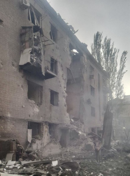 Russia launches over 10 strikes on Zaporizhzhia: Homes destroyed, injuries reported