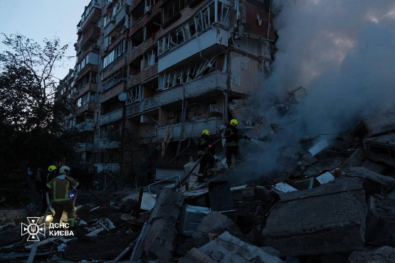 Russia heavily strikes Kyiv: Fires, destroyed buildings, children among 40 injured reported
