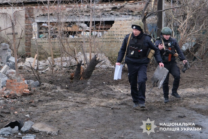 Russia bombs Ukraine's Sloviansk, 7 casualties reported