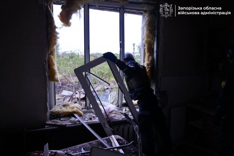 Russia massively strikes Ukraine overnight: Blackout in Kyiv, Dnipro Dam blocked, child killed