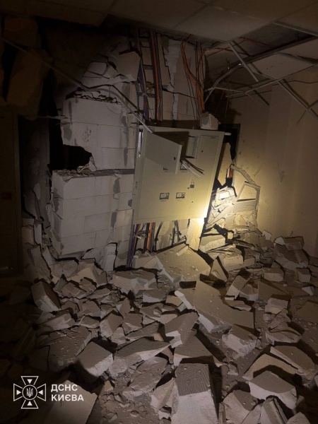 Russia massively strikes Kyiv overnight: Casualties, destruction, and fires reported