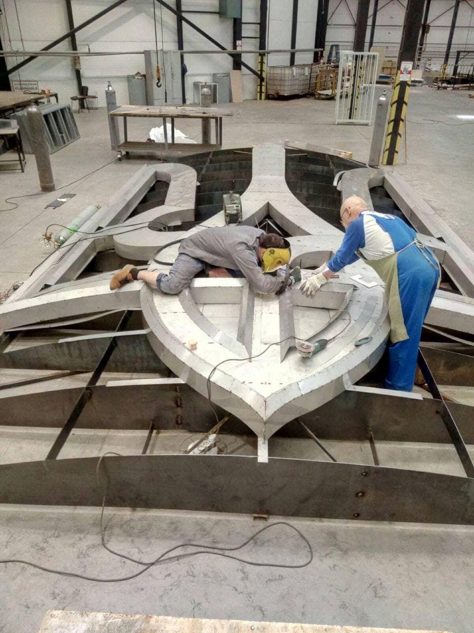 Trident instead of the Soviet coat of arms: How the Motherland Monument will look like