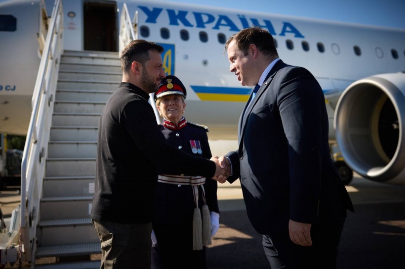 Zelenskyy arrives in UK: Visit schedule