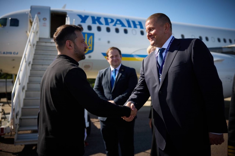 Zelenskyy arrives in UK: Visit schedule