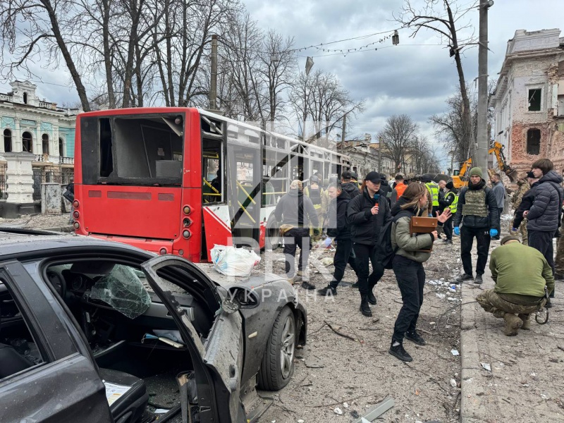 Ruined city center, burnt cars, children among dead: Photo report from Ukrainian Sumy