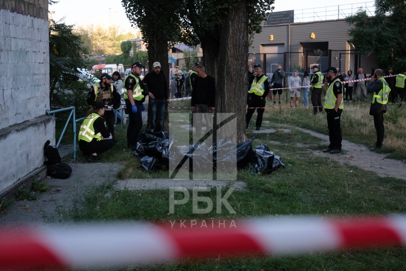 Russia destroys residential building in Kyiv to the ground: Aftermath revealed