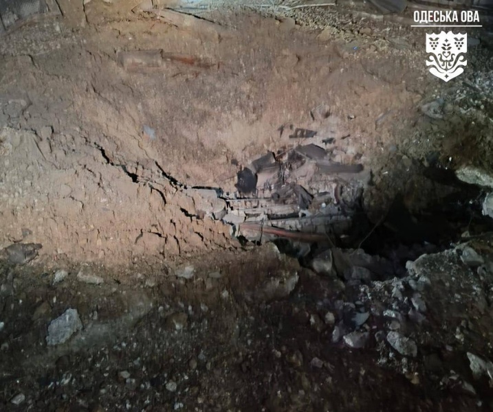 Russia massively strikes Ukraine on December 23, killing civilians and destroying power grid