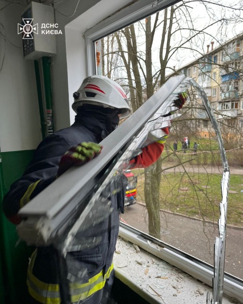 Russia massively strikes Ukraine on December 23, killing civilians and destroying power grid