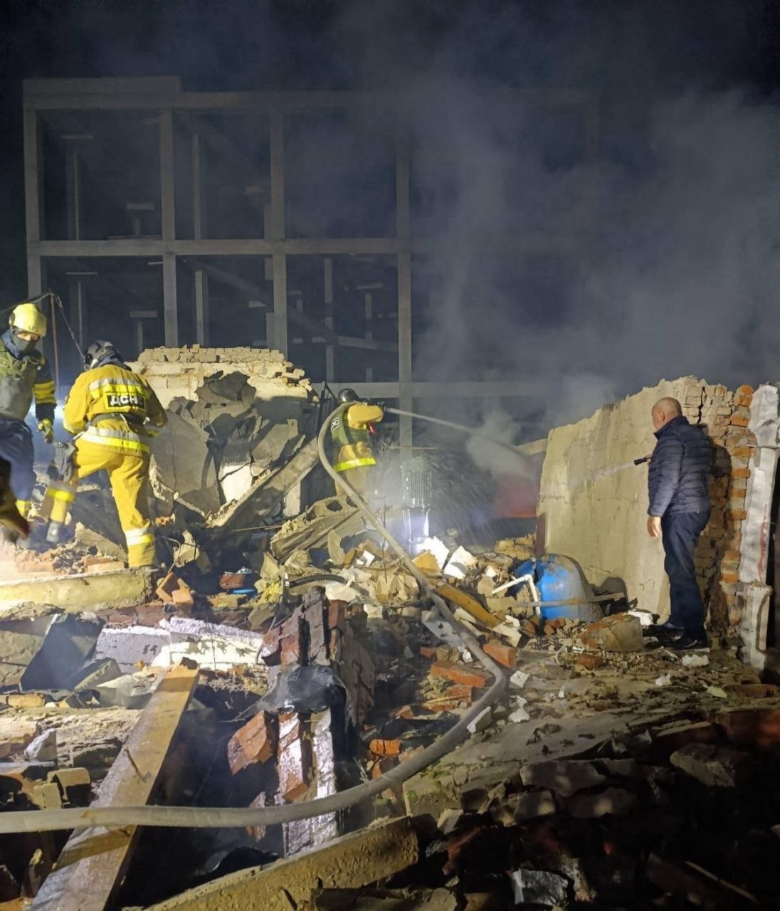 Russia strikes Ukraine's Uman, setting apartment building ablaze and injuring 5