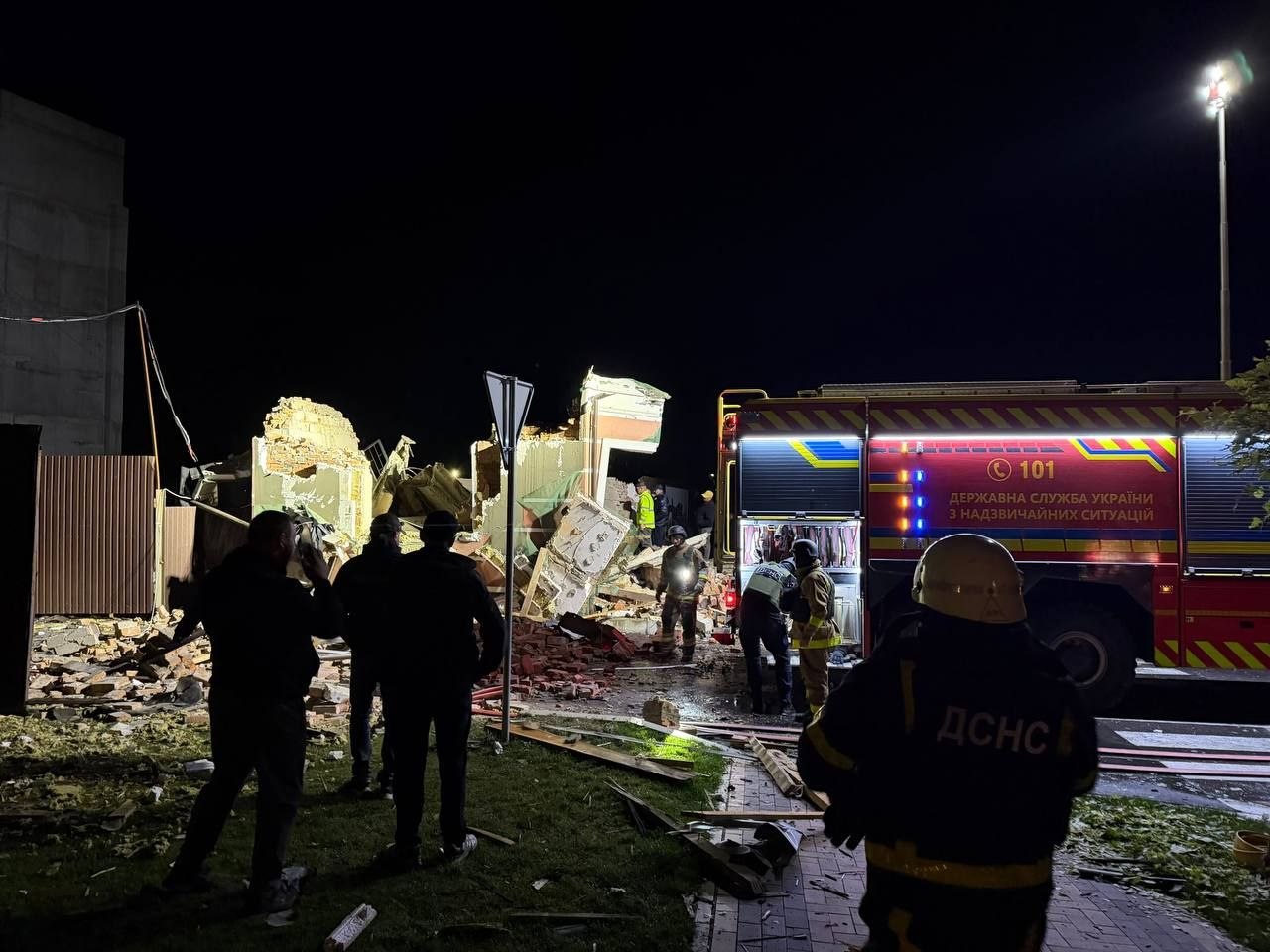 Russia strikes Ukraine's Uman, setting apartment building ablaze and injuring 5