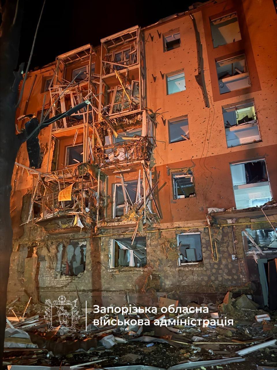Russia strikes Ukraine's Kryvyi Rih and Zaporizhzhia: Homes and industry damaged