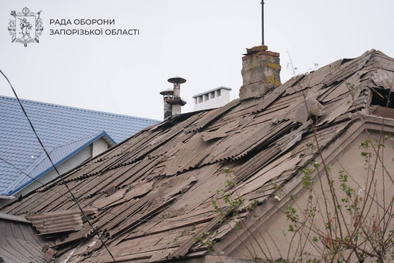 Russia strikes several streets in Ukraine's Zaporizhzhia, people pulled from rubble