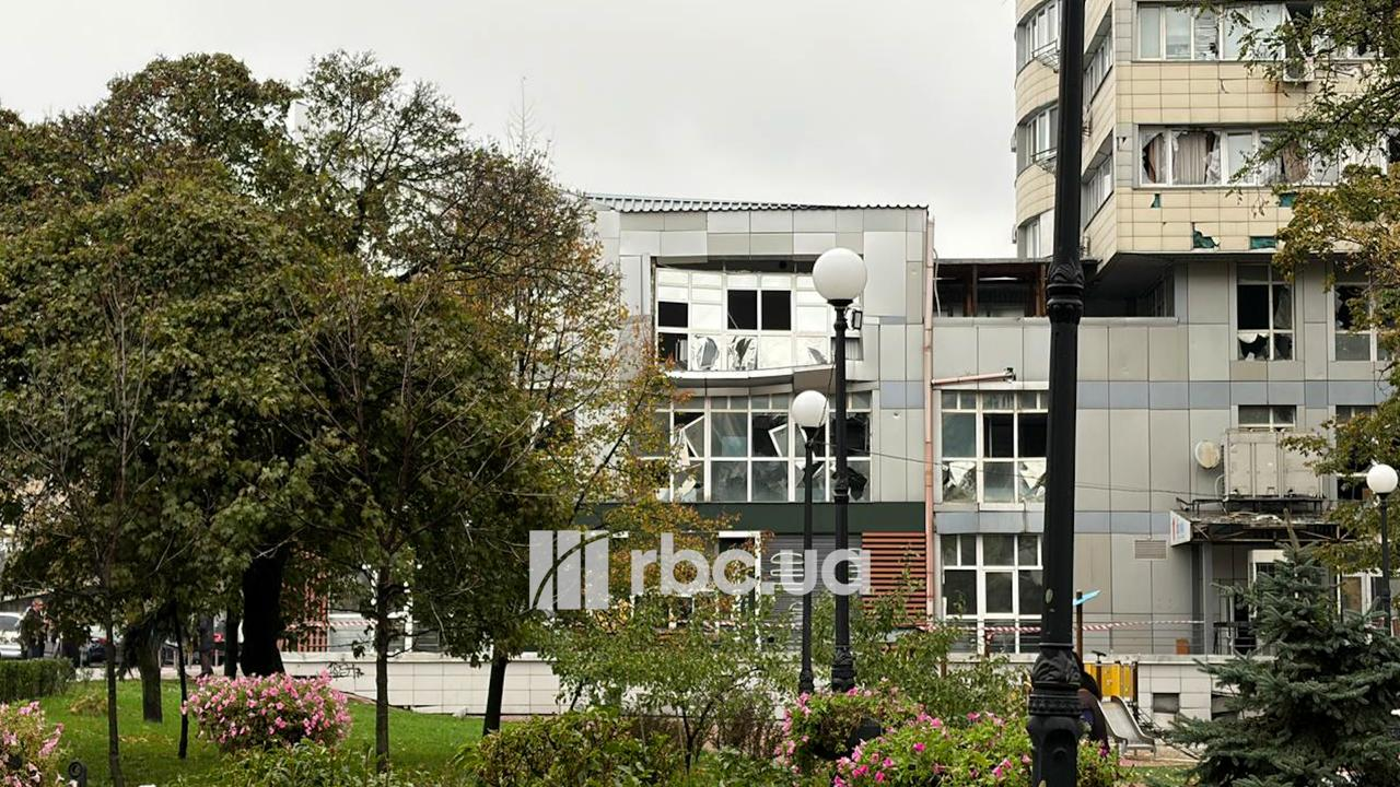 McDonald’s in Kyiv damaged in overnight Russian attack: What it looks like