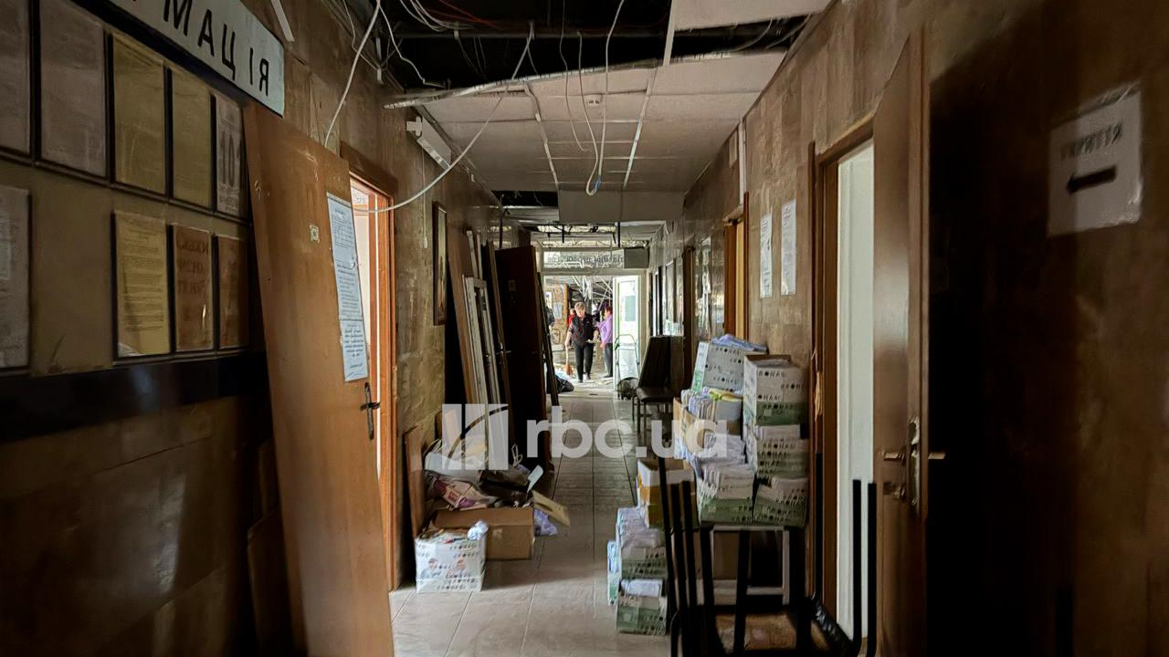 McDonald’s in Kyiv damaged in overnight Russian attack: What it looks like