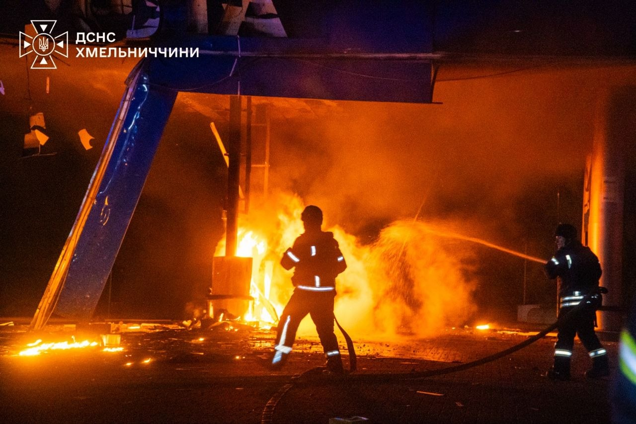 Russia strikes western Ukraine: Damage reported at gas stations, oil depot and railway