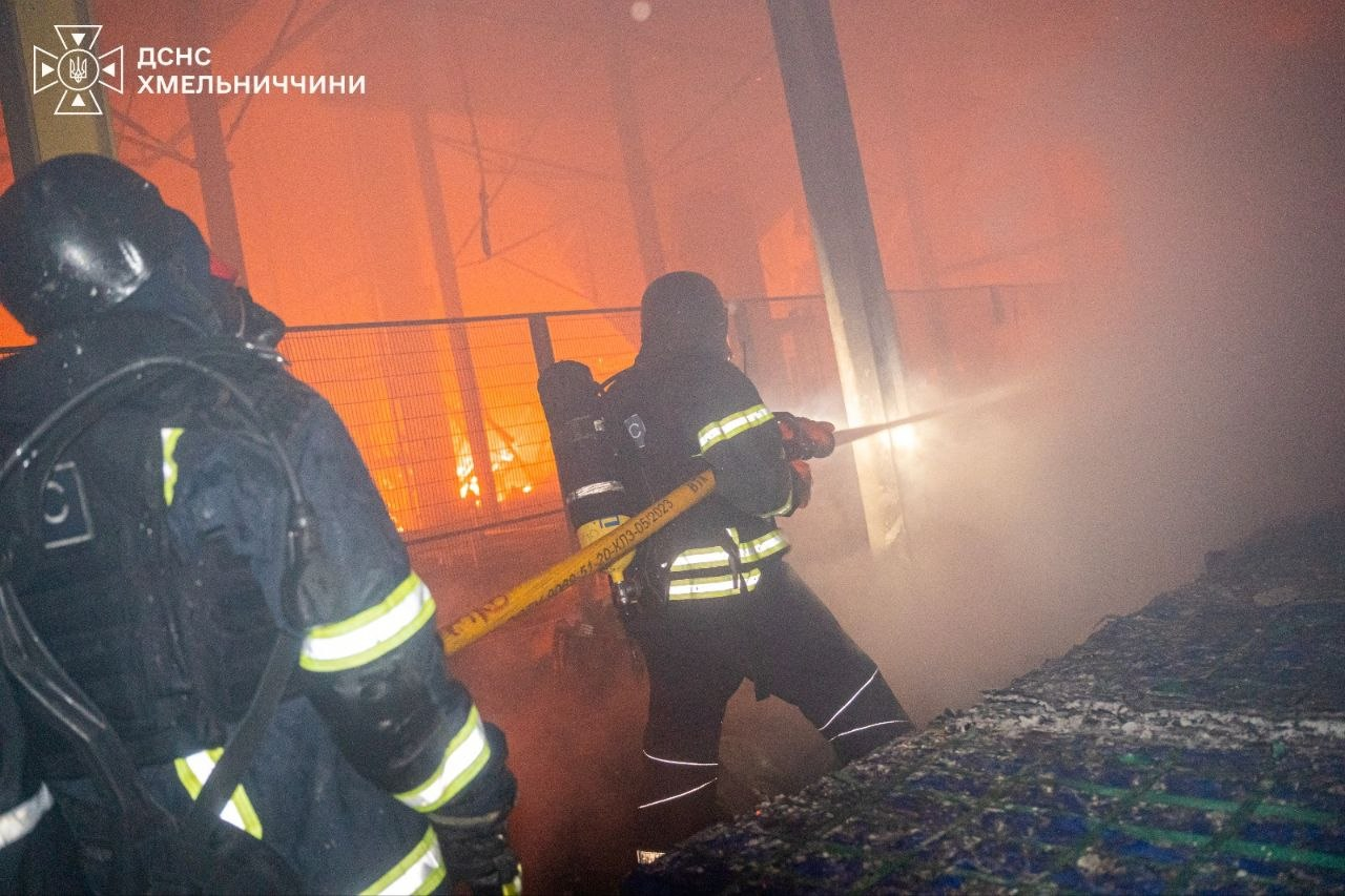 Russia strikes western Ukraine: Damage reported at gas stations, oil depot and railway