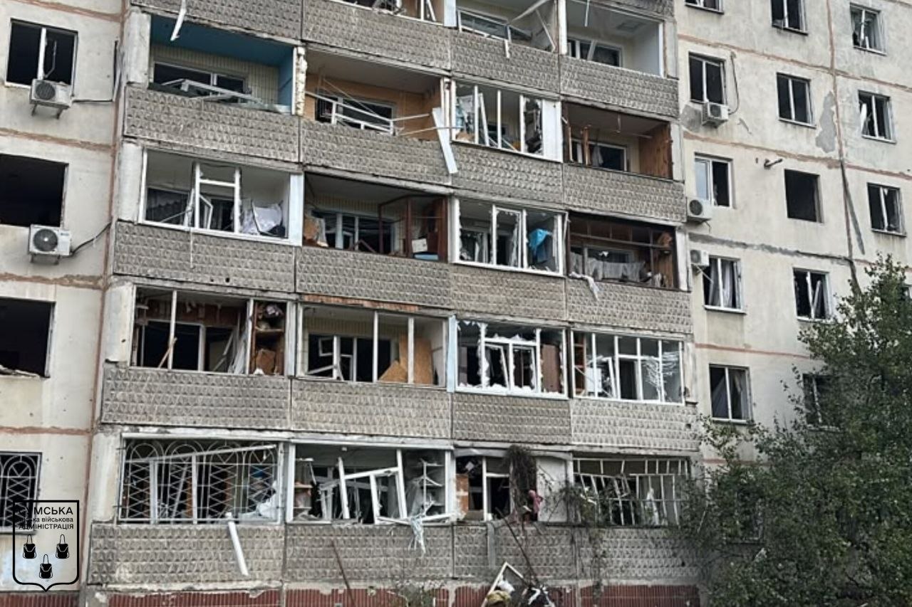 Russia bombs Ukraine's Sumy, damaging high-rise and injuring civilians