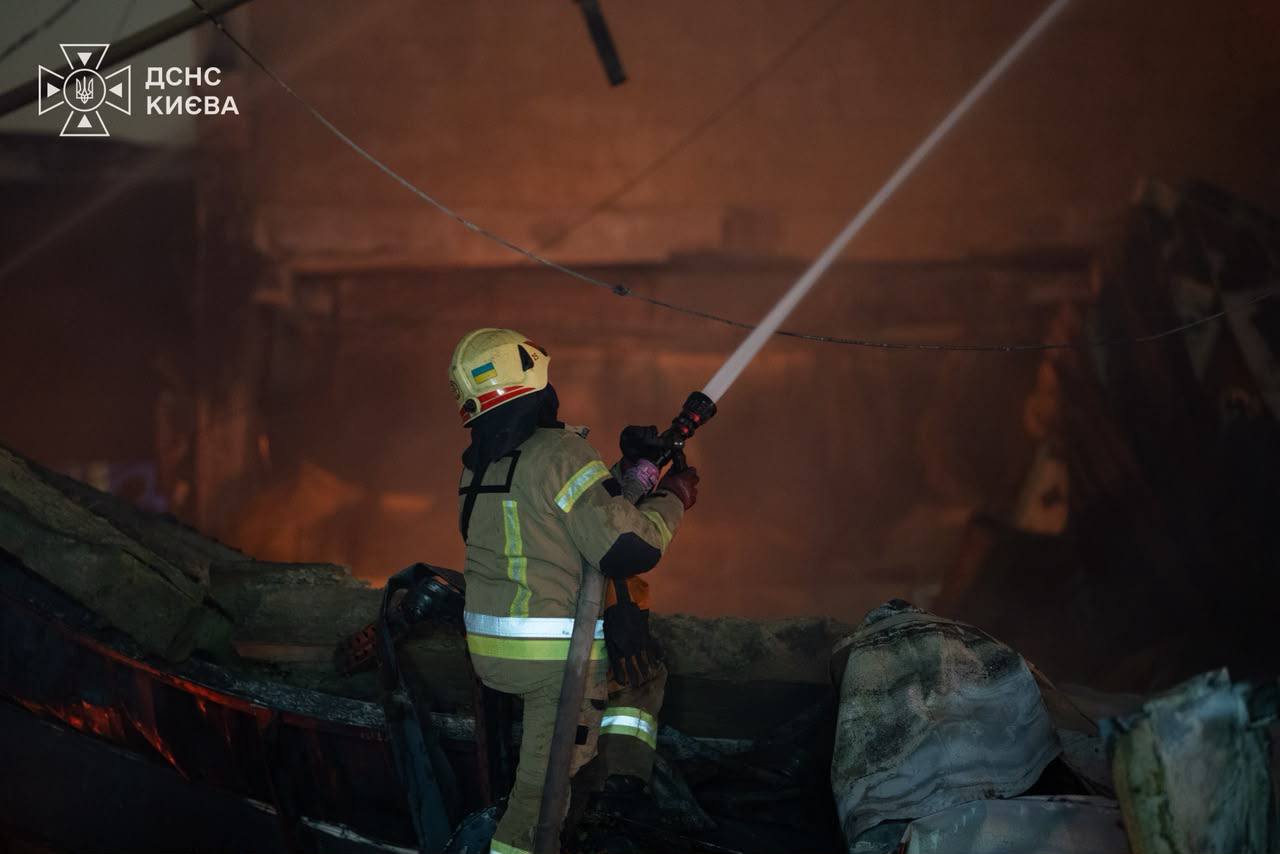 Russian attack on Kyiv kills one and injures 22, including children