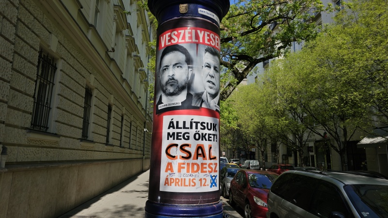 Zelenskyy on every corner: How Orbán turned Ukraine into a campaign weapon