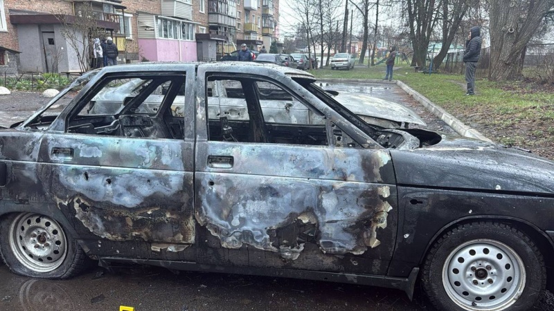 Russia strikes Ukraine's Konotop: Fires broke out, high-rise building damaged