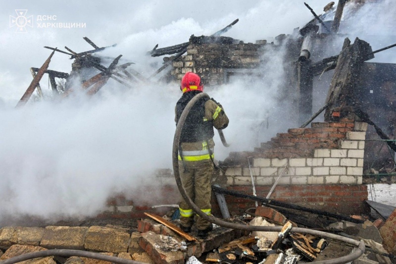 Russia strikes Ukraine's Balakliia: Residential buildings on fire, casualties reported 