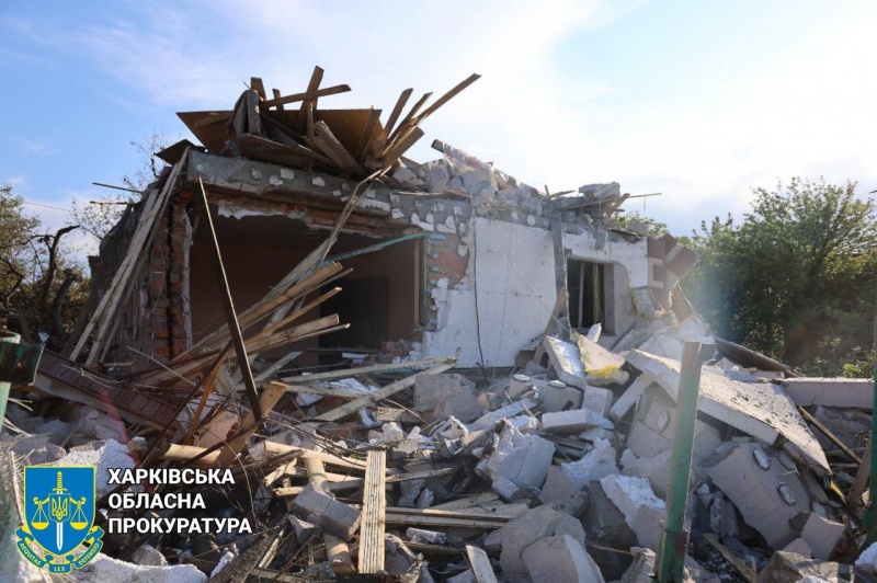 Russia hits residential buildings near Kharkiv with airstrikes: Casualties reported