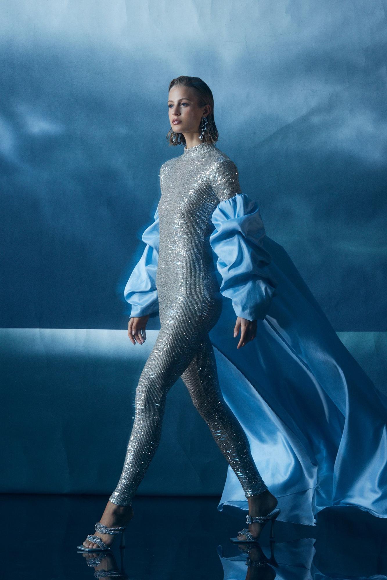 Designers release AI-created clothing collection: Photo