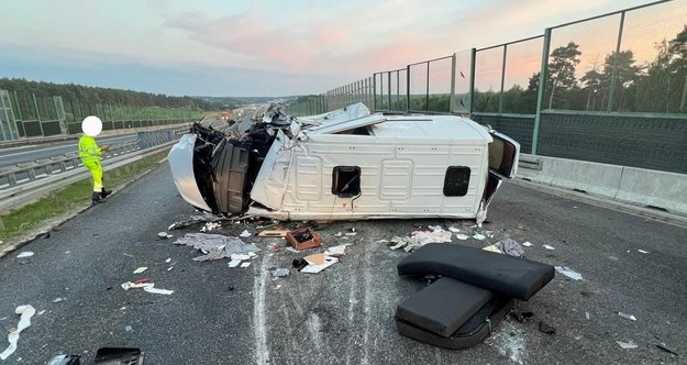 Minibus with Ukrainians crashes in Poland: Casualties include children