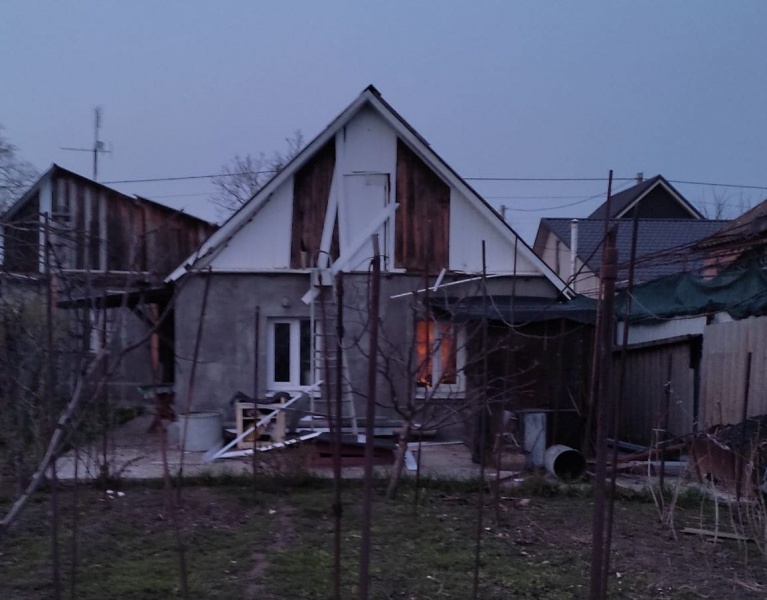 Russia shells residential buildings and energy facilities in Dnipropetrovsk region: Aftermath