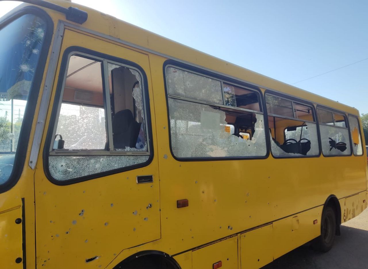 In Nikopol, Russian drone attacks minibus - Child among injured