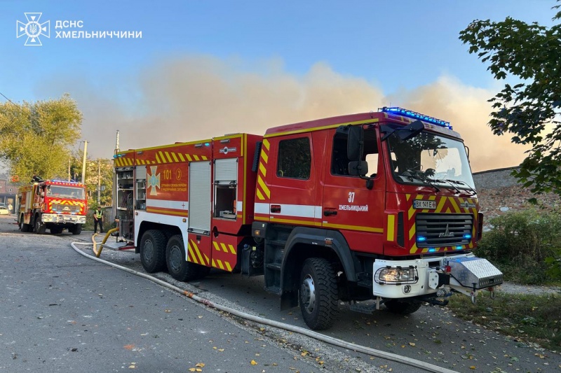 Russia strikes Ukraine's Khmelnytskyi region twice a night: Aftermath