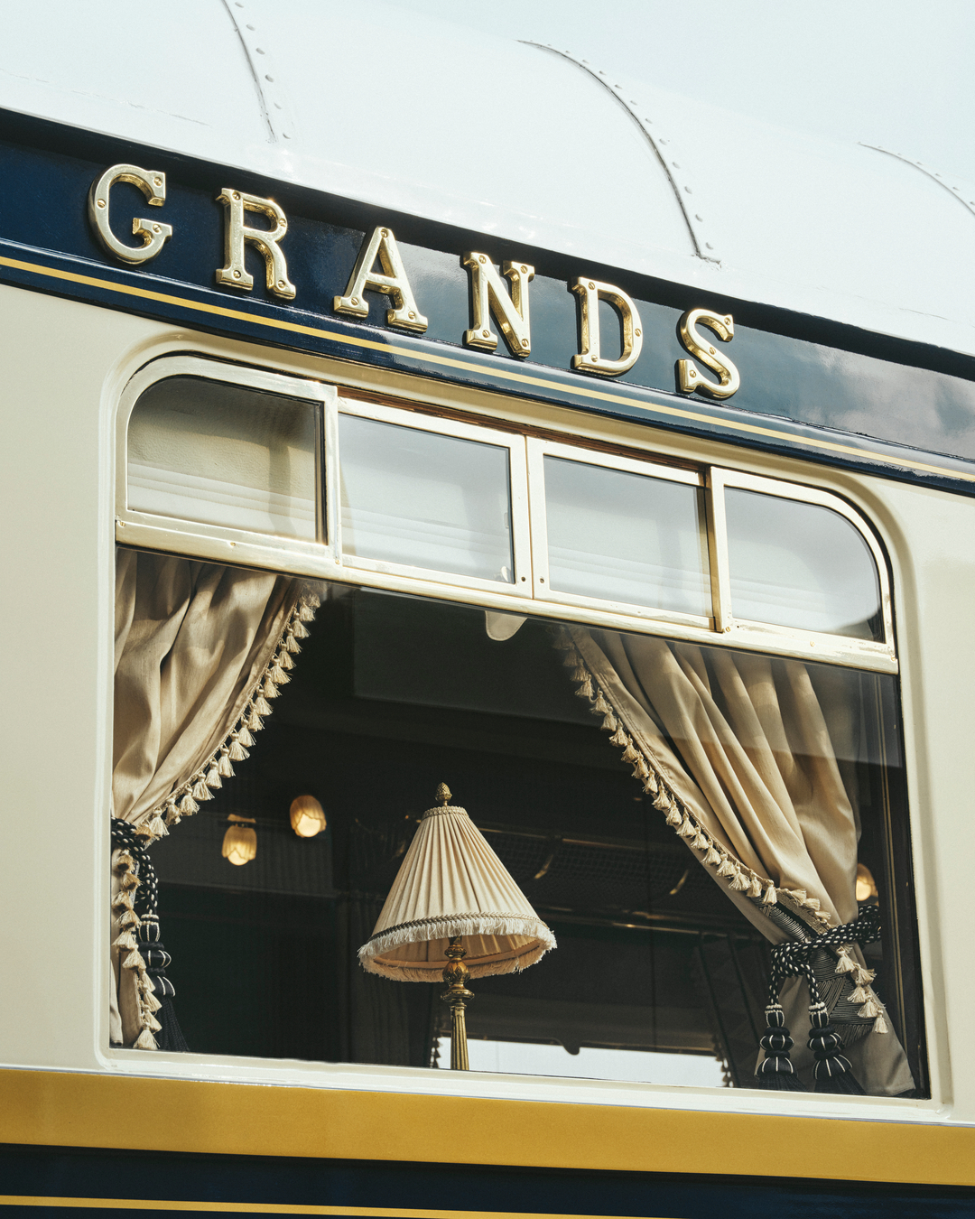 Luxury of the 1920s: Legendary 'Orient Express' launches new route in Europe