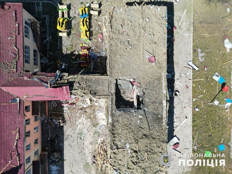 Russian army drops aerial bombs on kindergarten in Myrnohrad, Donetsk region: 5 injured