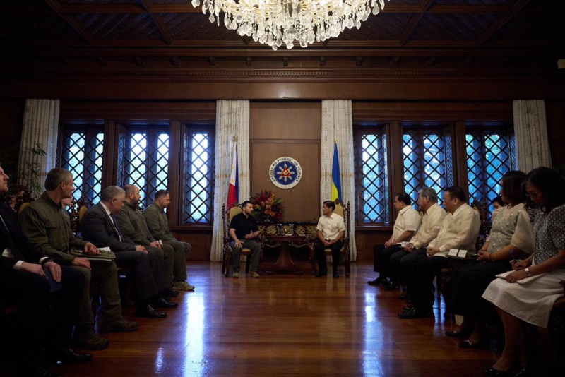 Zelenskyy discusses bilateral cooperation and Russian aggression with President of Philippines