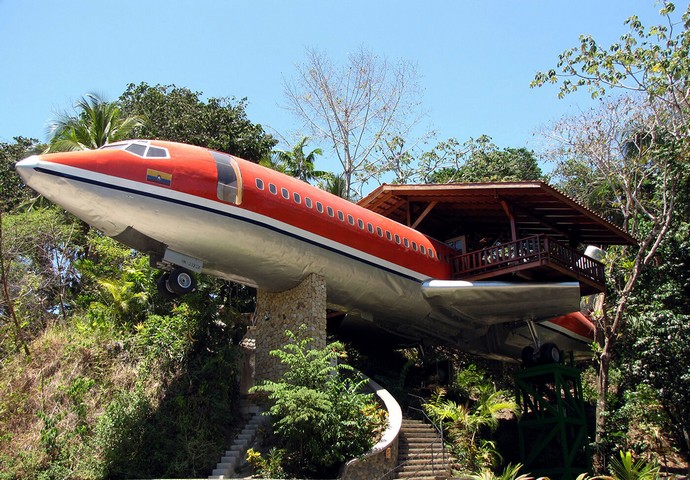 Most extraordinary houses around the world that fascinate tourists