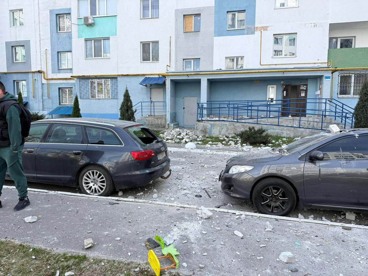 Relentless attacks: Why Russia strikes Ukraine's Kharkiv daily and how tactics evolved