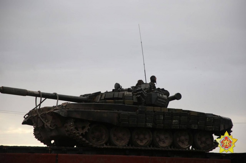 Belarus shows tanks allegedly heading to Ukraine border