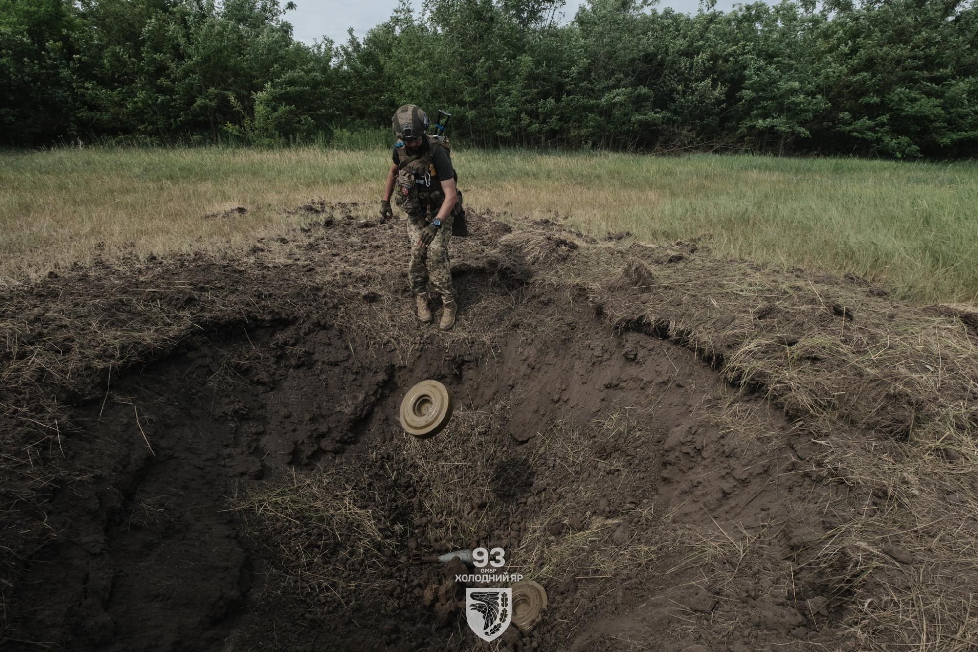 Ukrainian defenders showcase demining efforts | RBC-Ukraine