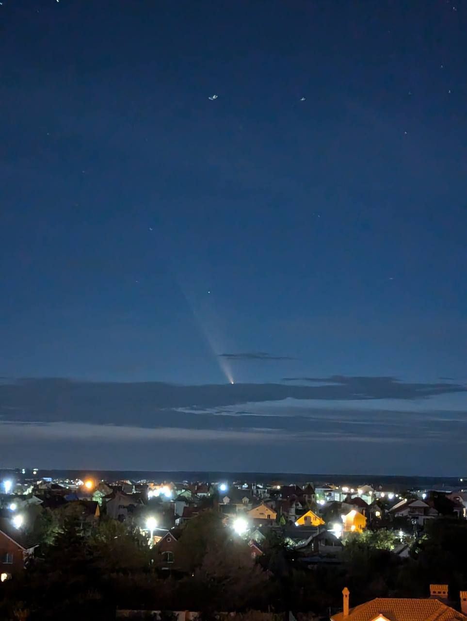 Incredibly rare comet flew over Ukraine: Amazing photos revealed