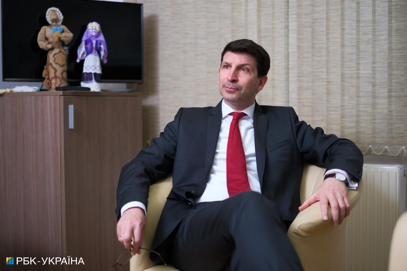 Austrian Ambassador Arad Benkö: Peace negotiations should not take place behind Ukraine's back