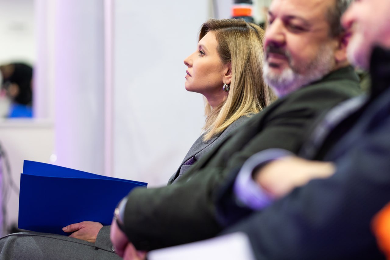 Ukraine's First Lady launches campaign against violence