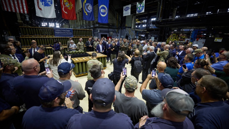Zelenskyy visits factory in US that produces shells for Ukraine